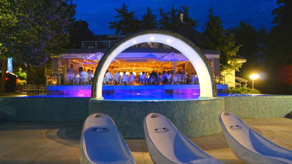 Amerika-Holzer Hotel & Resort Санкт-Канциан Экстерьер фото